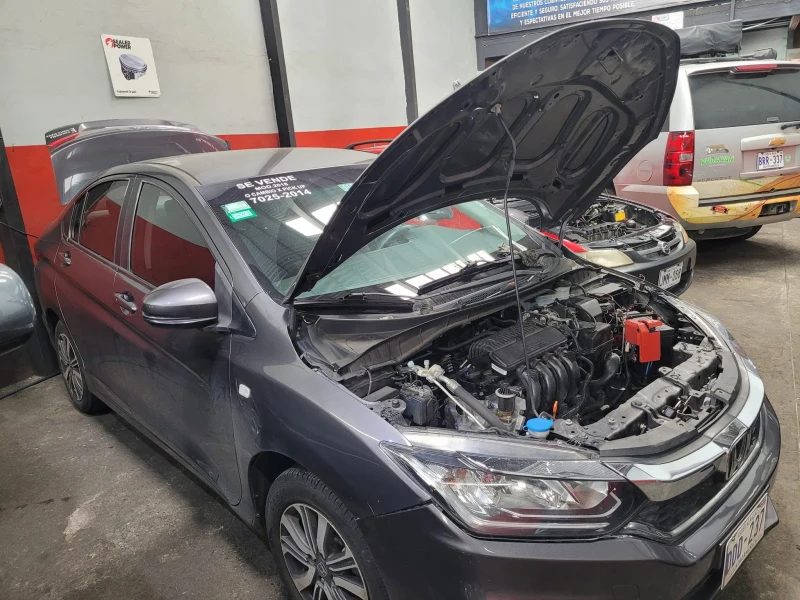 Diagnostico computarizado de un Honda City en Electrocar Grazza